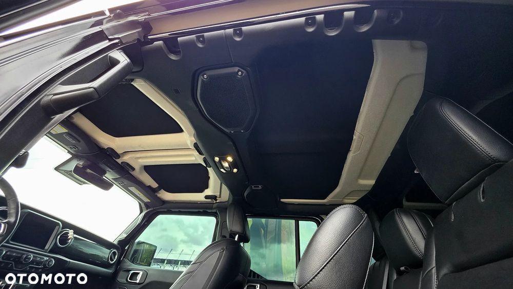 Jeep Wrangler 3.6 Unlim Sahara EU6 - 33