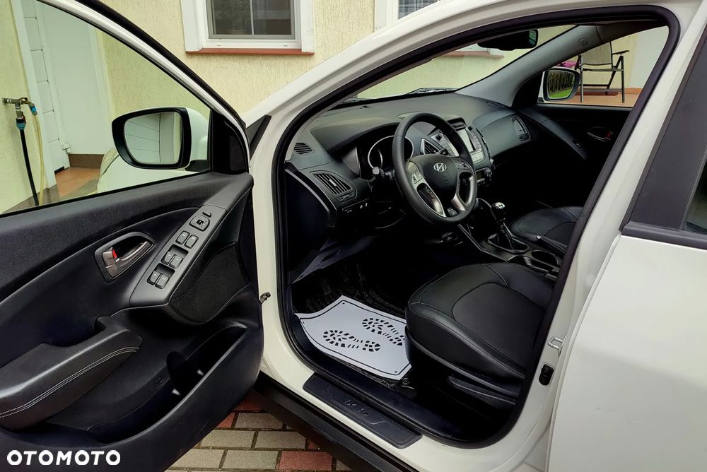 Hyundai ix35 1.7 CRDi 2WD blue Style - 22