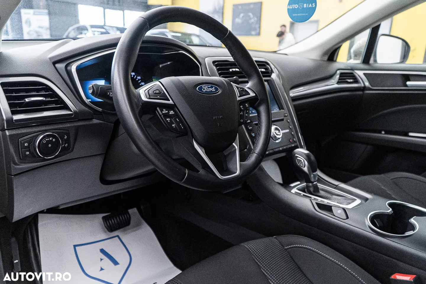 Ford Mondeo 2.0 Ti-VCT Hybrid Titanium - 6
