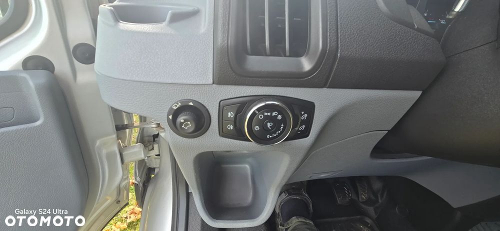 Ford Transit - 10