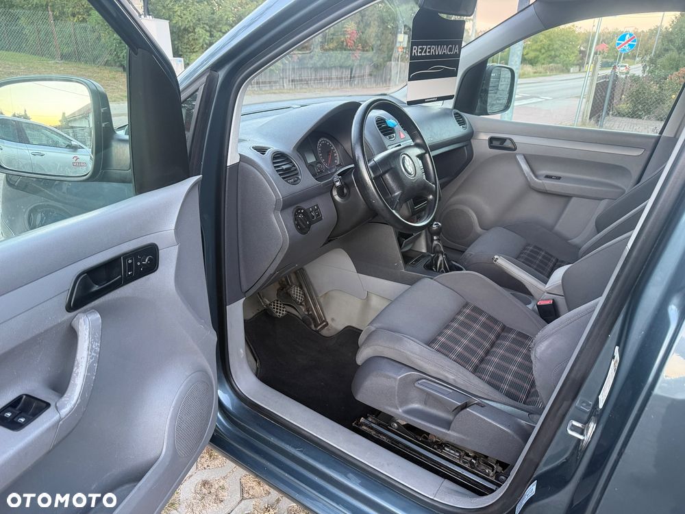 Volkswagen Caddy - 24