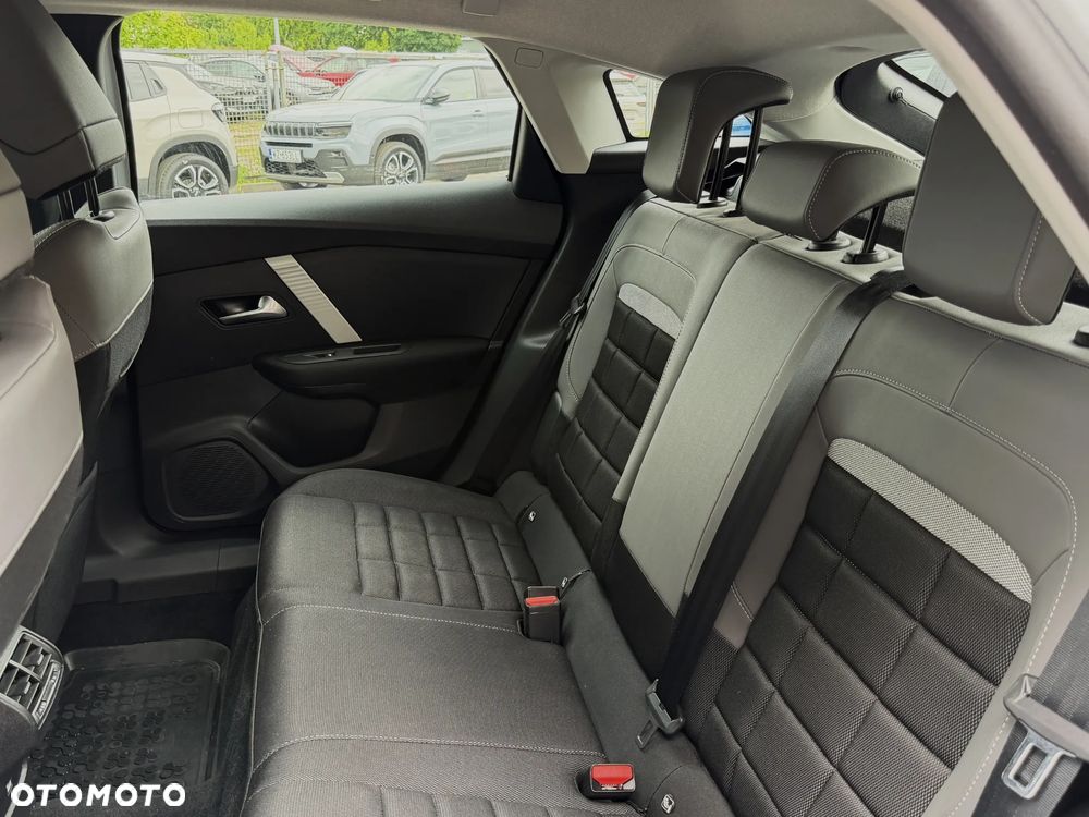 Citroën C4 1.2 mHEV Plus eDCT6 - 20