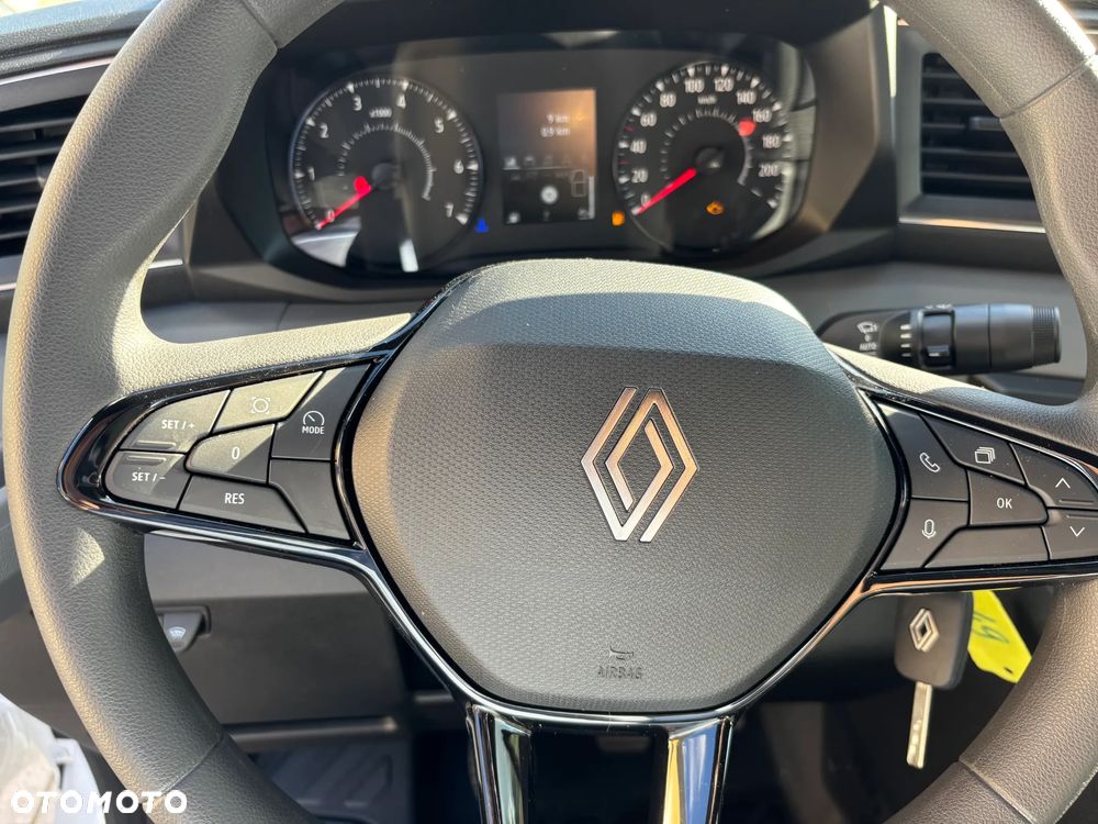 Renault Nowy Master - 18