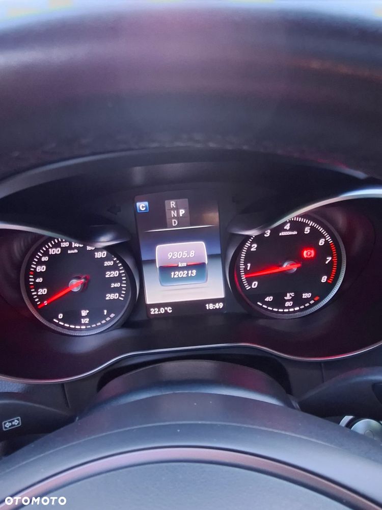 Mercedes-Benz GLC 300 4Matic 9G-TRONIC - 26