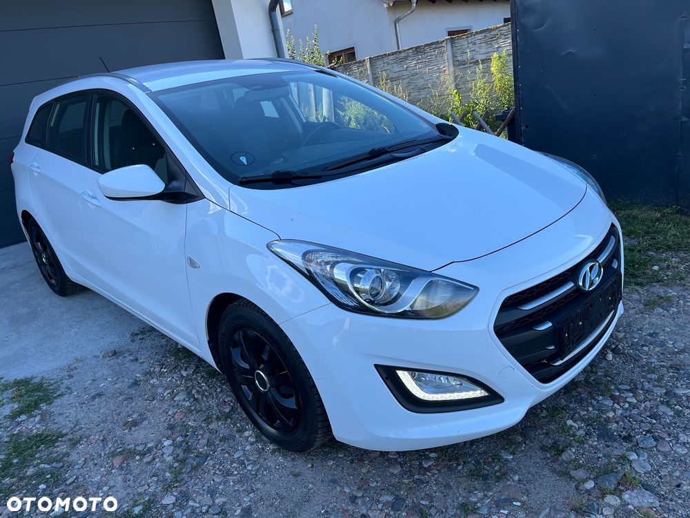 Hyundai i30 1.4 Comfort - 1