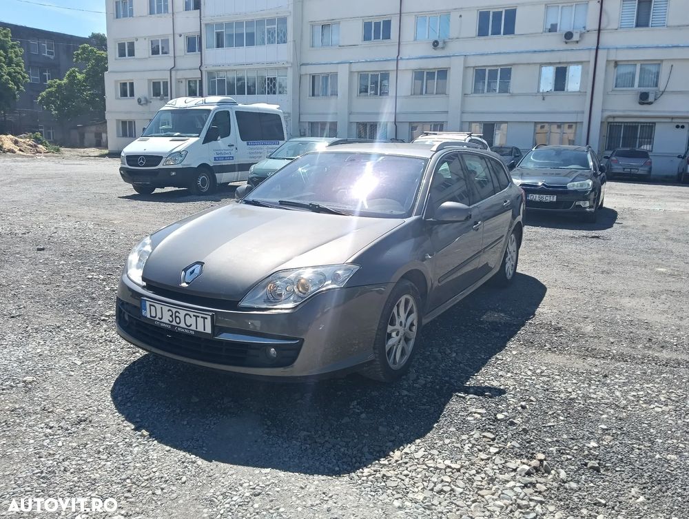 Renault Laguna - 1