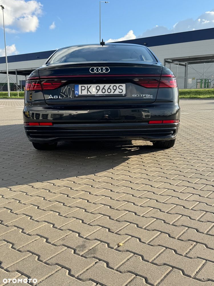 Audi A8 - 5