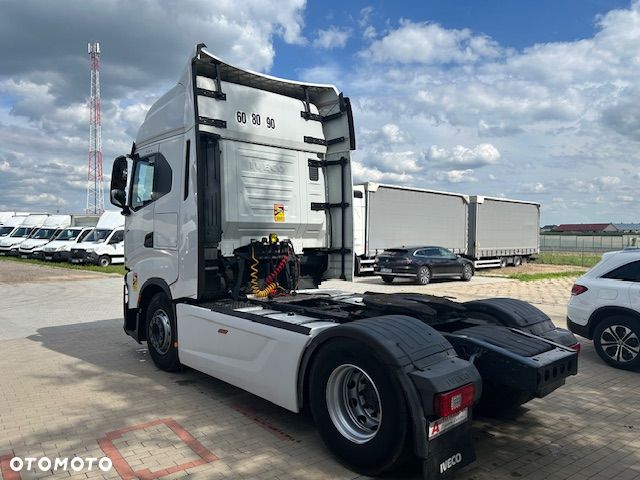 Iveco AS 440 S - 2