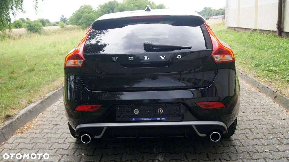 Volvo V40 T3 Drive-E R-Design Momentum - 20