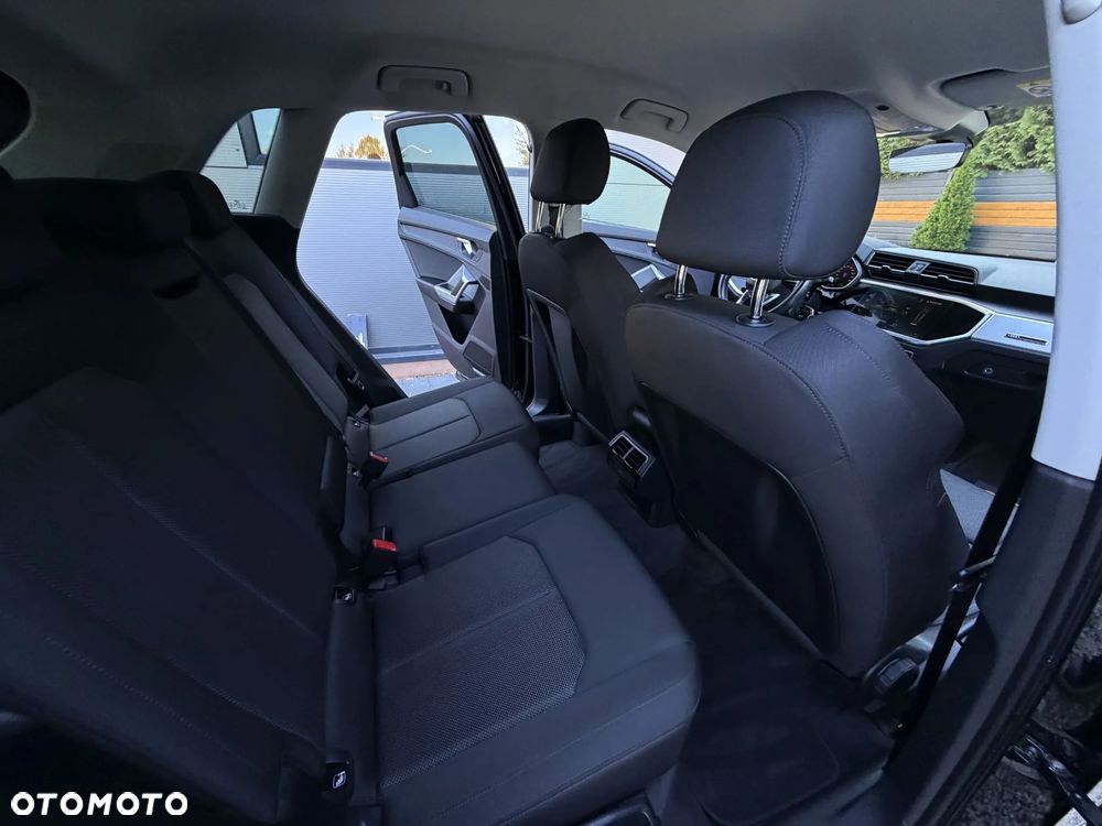 Audi Q3 35 TFSI S tronic - 17