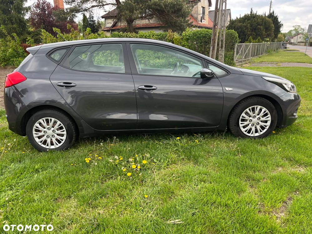 Kia Ceed 1.4 CVVT Attract plus - 8