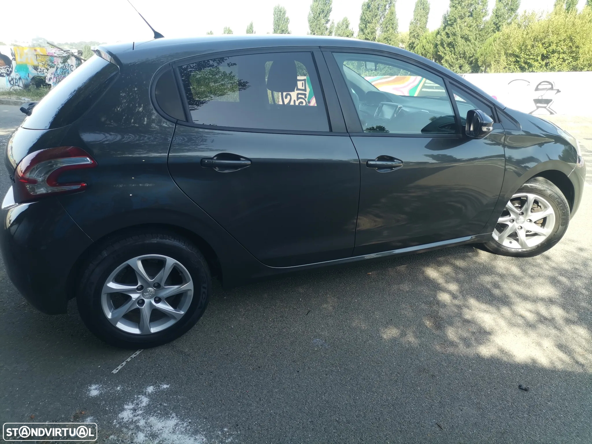Peugeot 208 1.4 HDi Active - 10