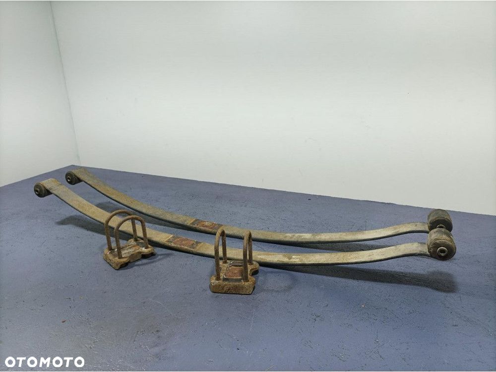VW CADDY IV 15- RESORY PIÓRA MOCOWANIA CYBANTY KOMPLET - 3