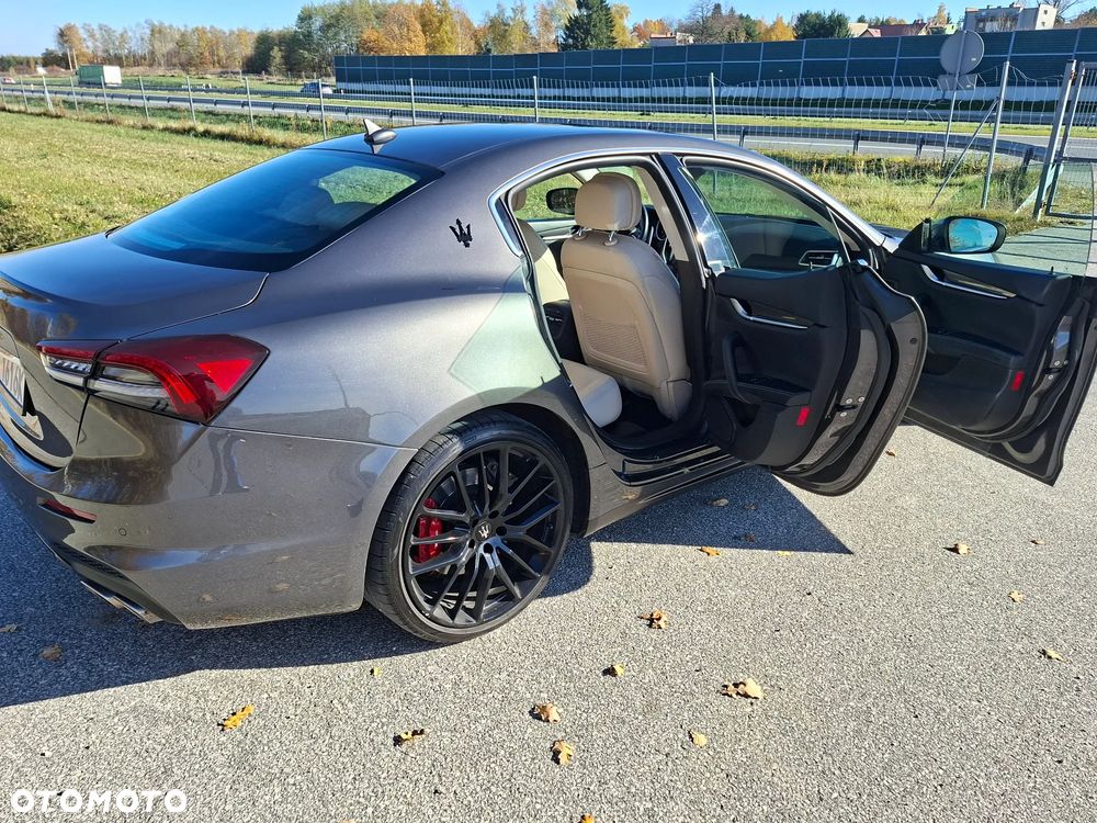 Maserati Ghibli S Q4 Modena - 14