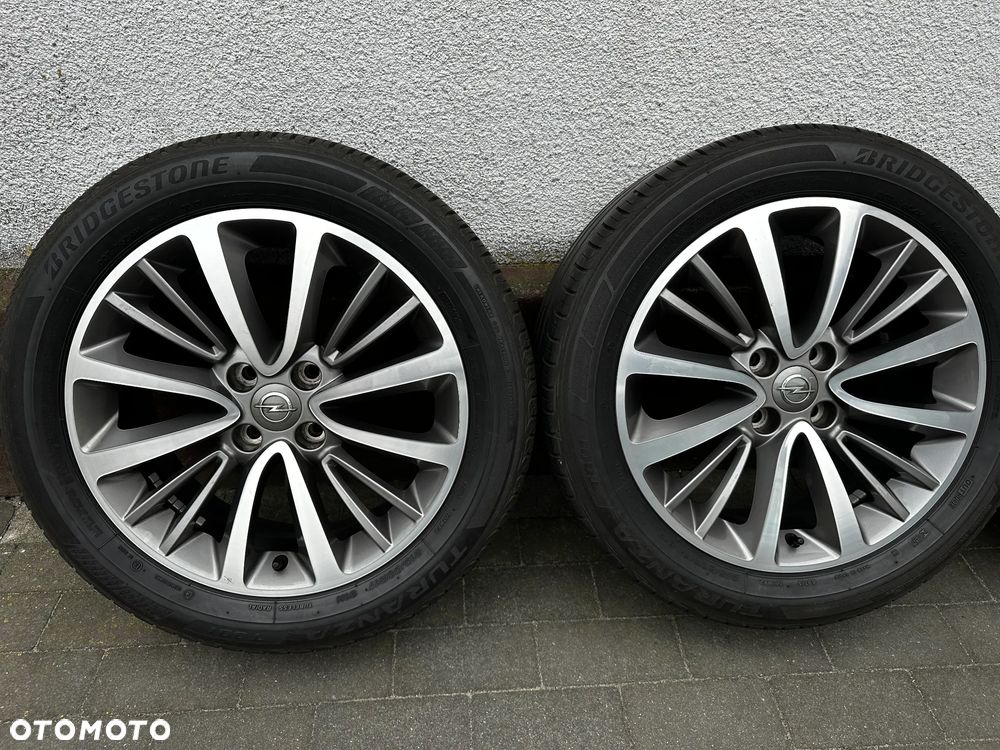 215 50 17 / 4x108 / OPEL Crossland PEUGEOT 207 208 308 GT CITROEN DS3 C3 C4 / CONTINENTAL - 3