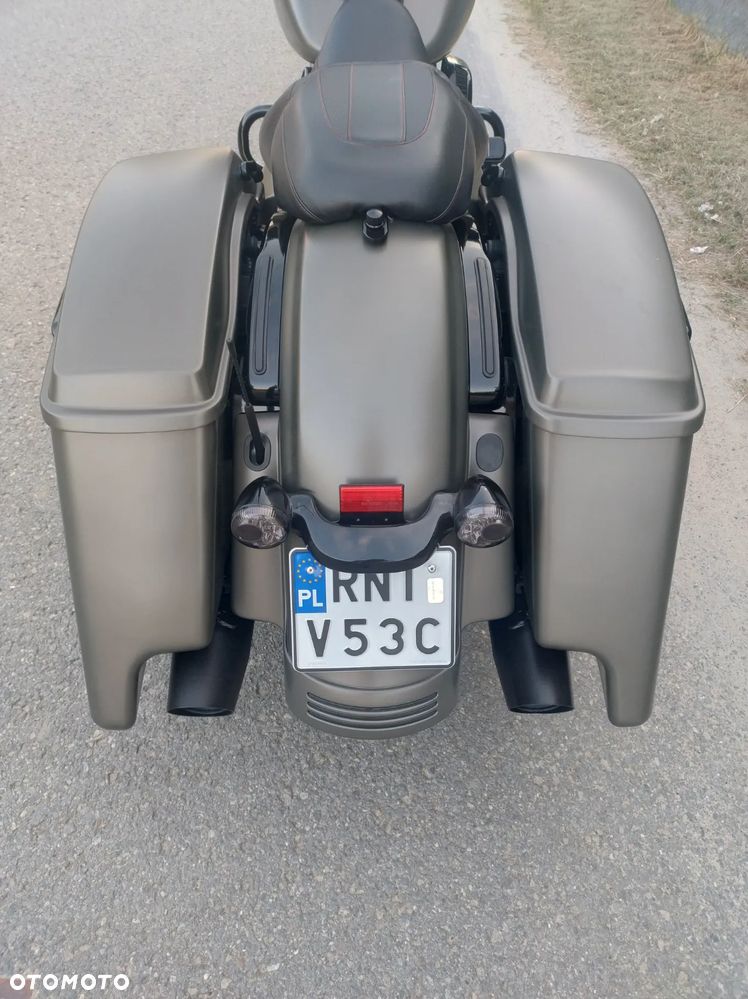 Harley-Davidson Touring Street Glide - 5