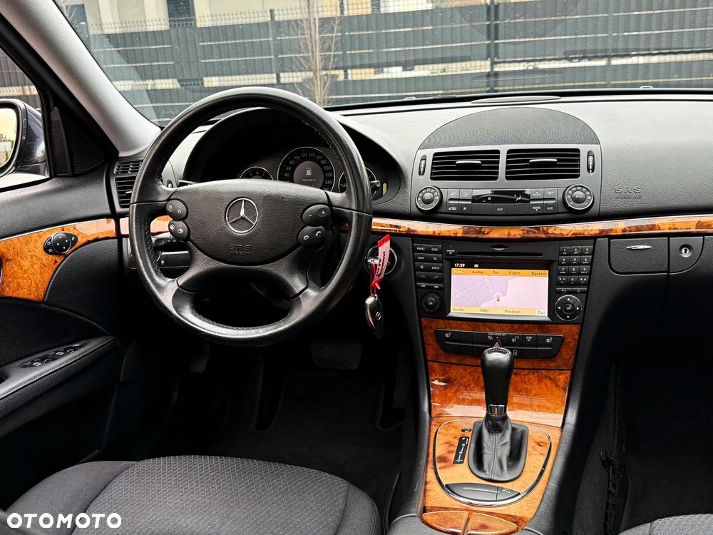 Mercedes-Benz Klasa E - 14