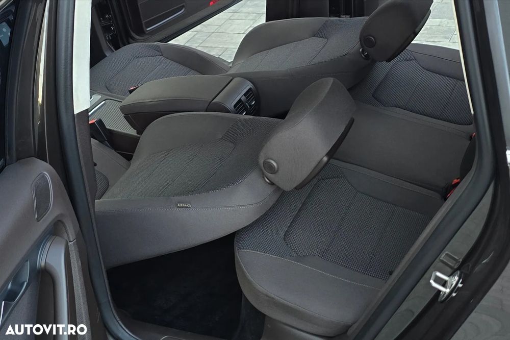 Volkswagen Passat 2.0 TDI BlueMotion Technology Business Edition - 25