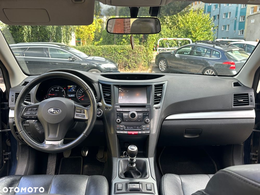Subaru Legacy 2.0 D Comfort Navi - 26