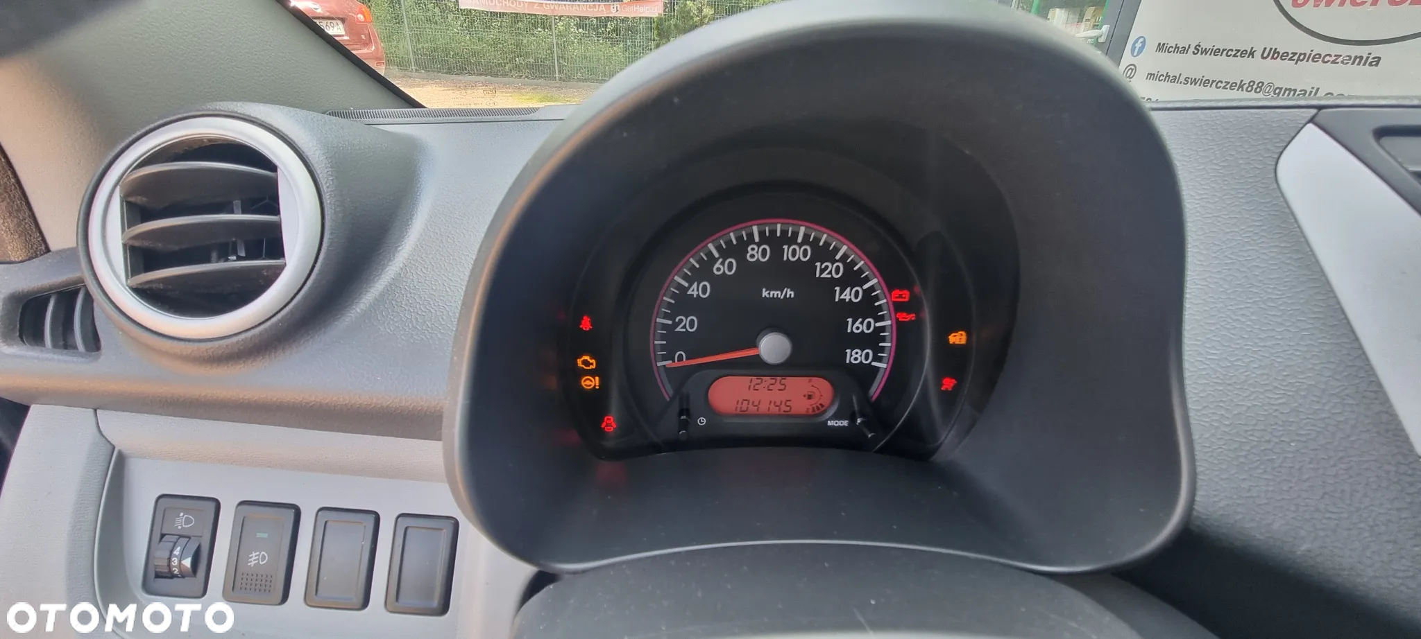 Nissan Pixo 1.0 acenta - 11