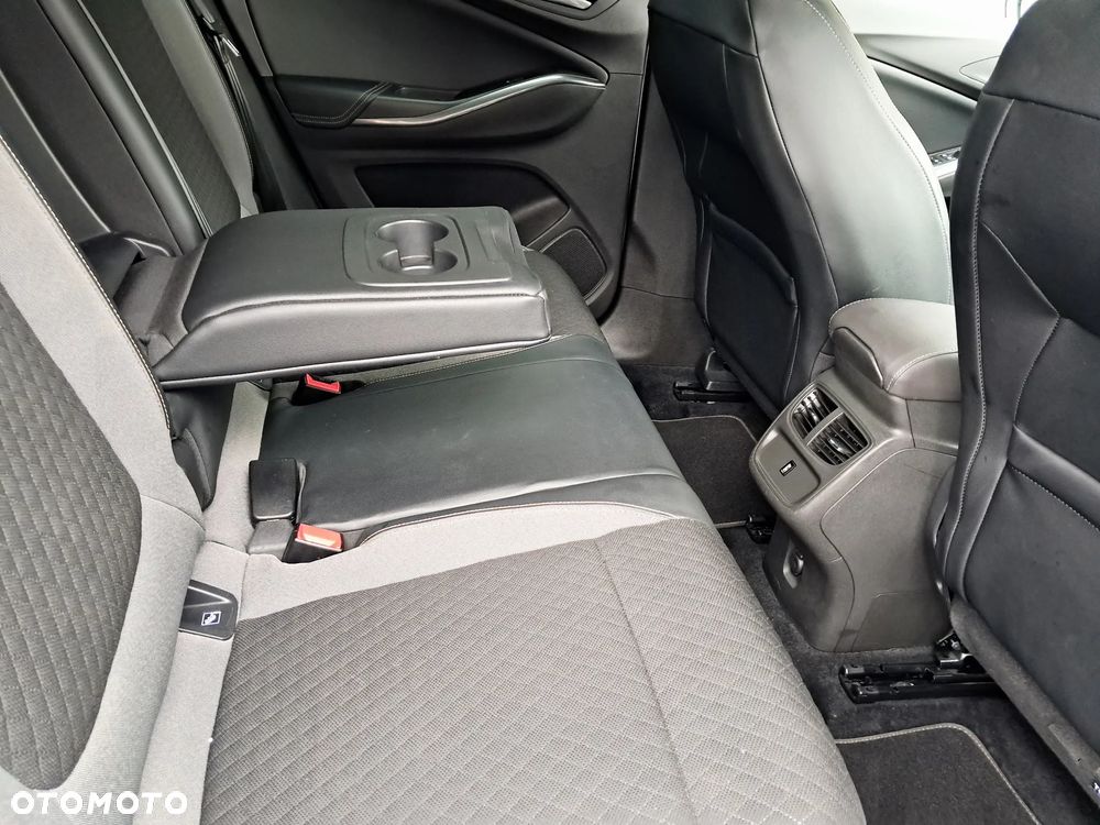 Opel Grandland X - 13