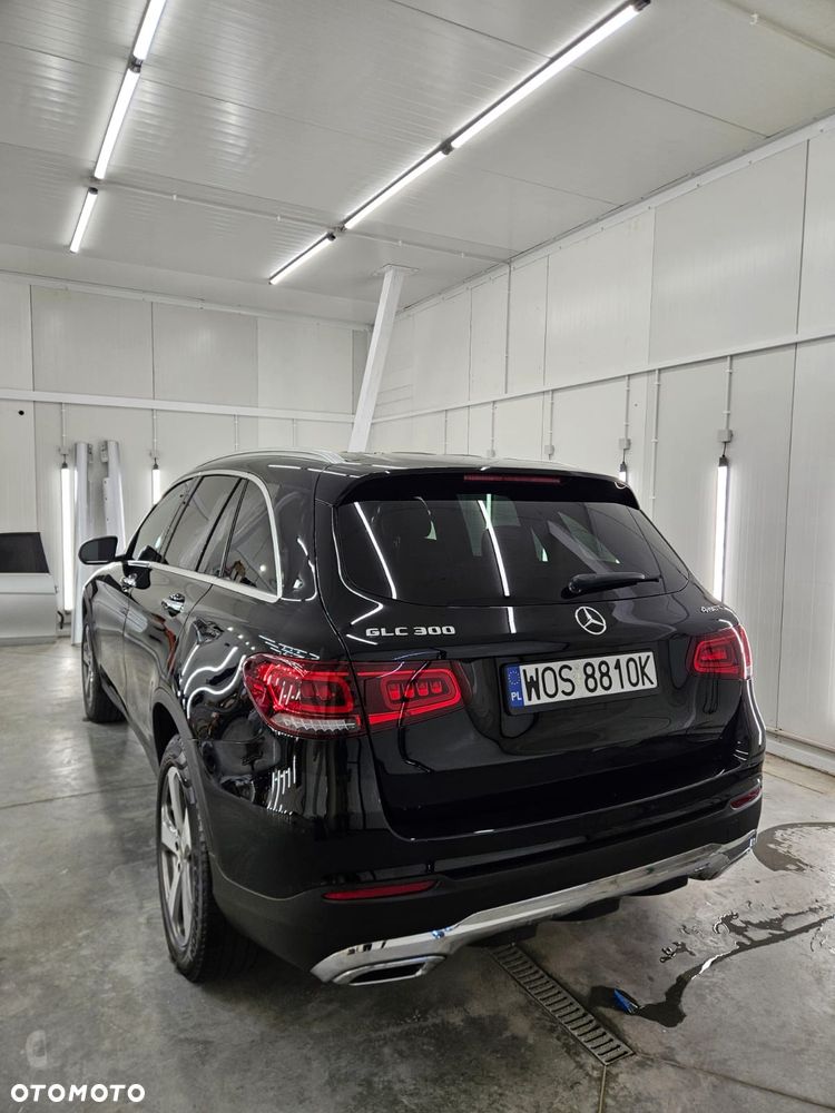 Mercedes-Benz GLC 300 4Matic 9G-TRONIC - 14