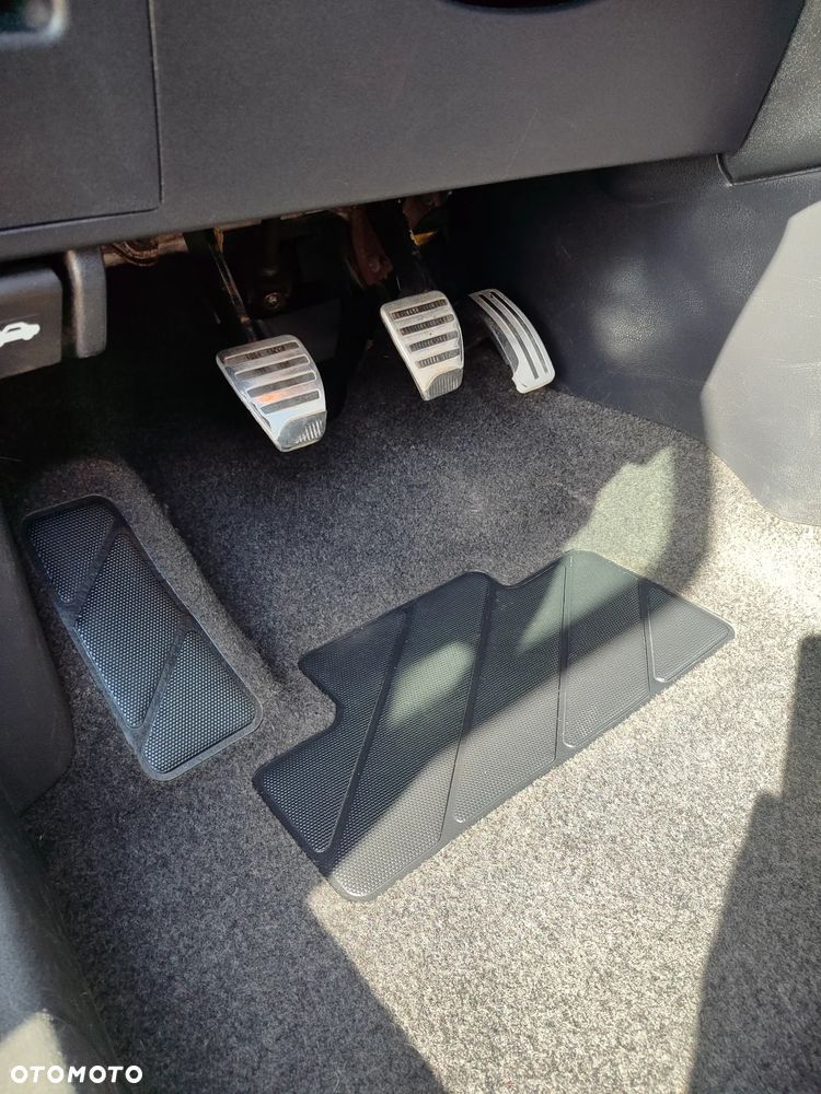 Nissan Qashqai+2 1.6 dCi DPF Start/Stop tekna - 17