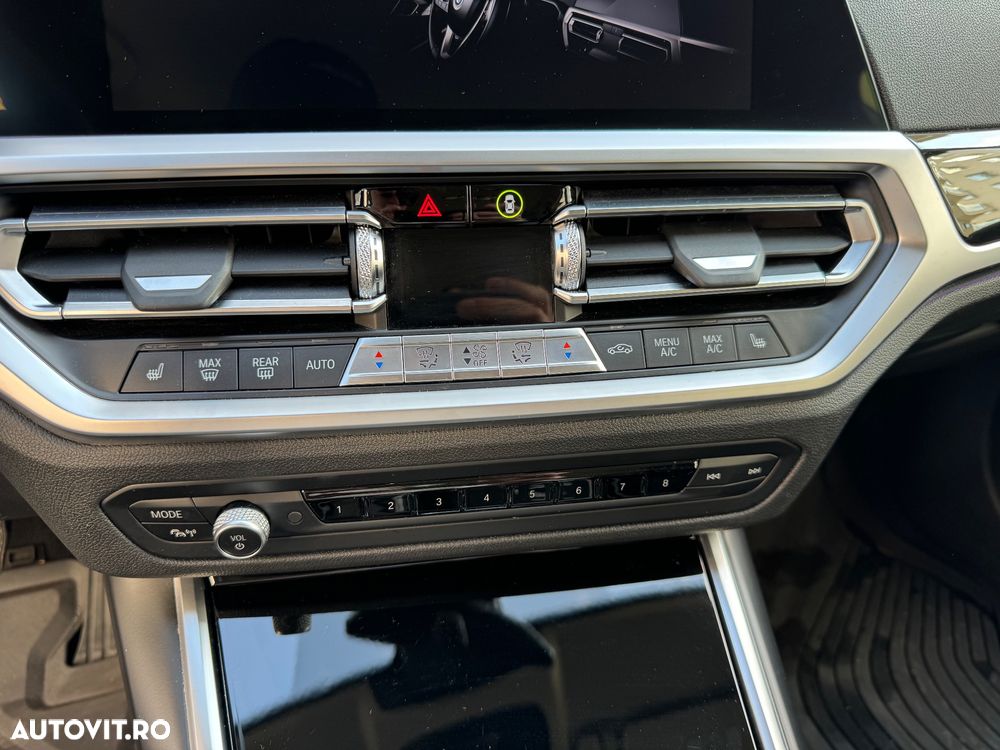 BMW Seria 3 320d xDrive Aut. - 9