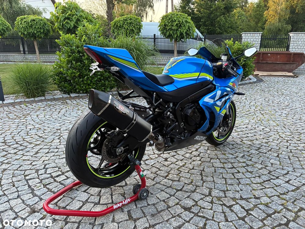 Suzuki GSX-R - 11
