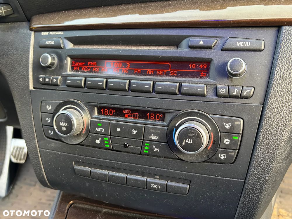BMW Seria 1 116i - 9