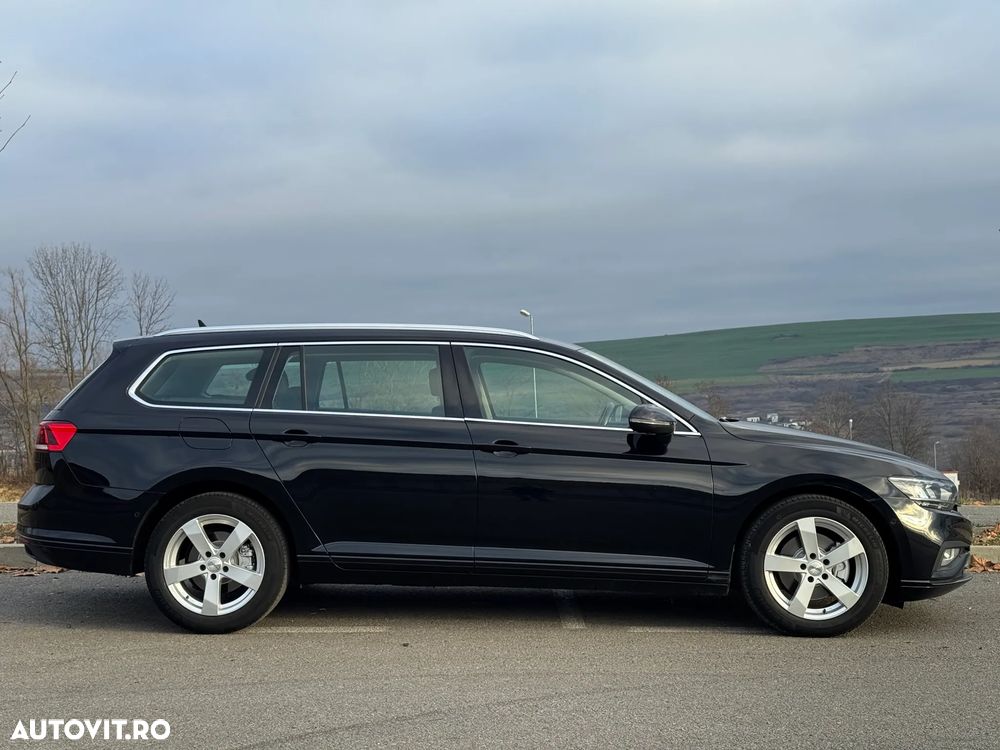 Volkswagen Passat Variant 2.0 TDI SCR DSG Elegance - 22