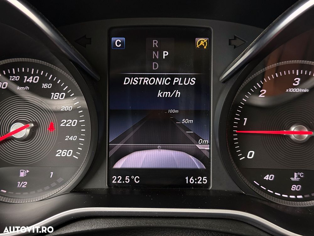 Mercedes-Benz GLC 220 d 4MATIC 9G-TRONIC - 30