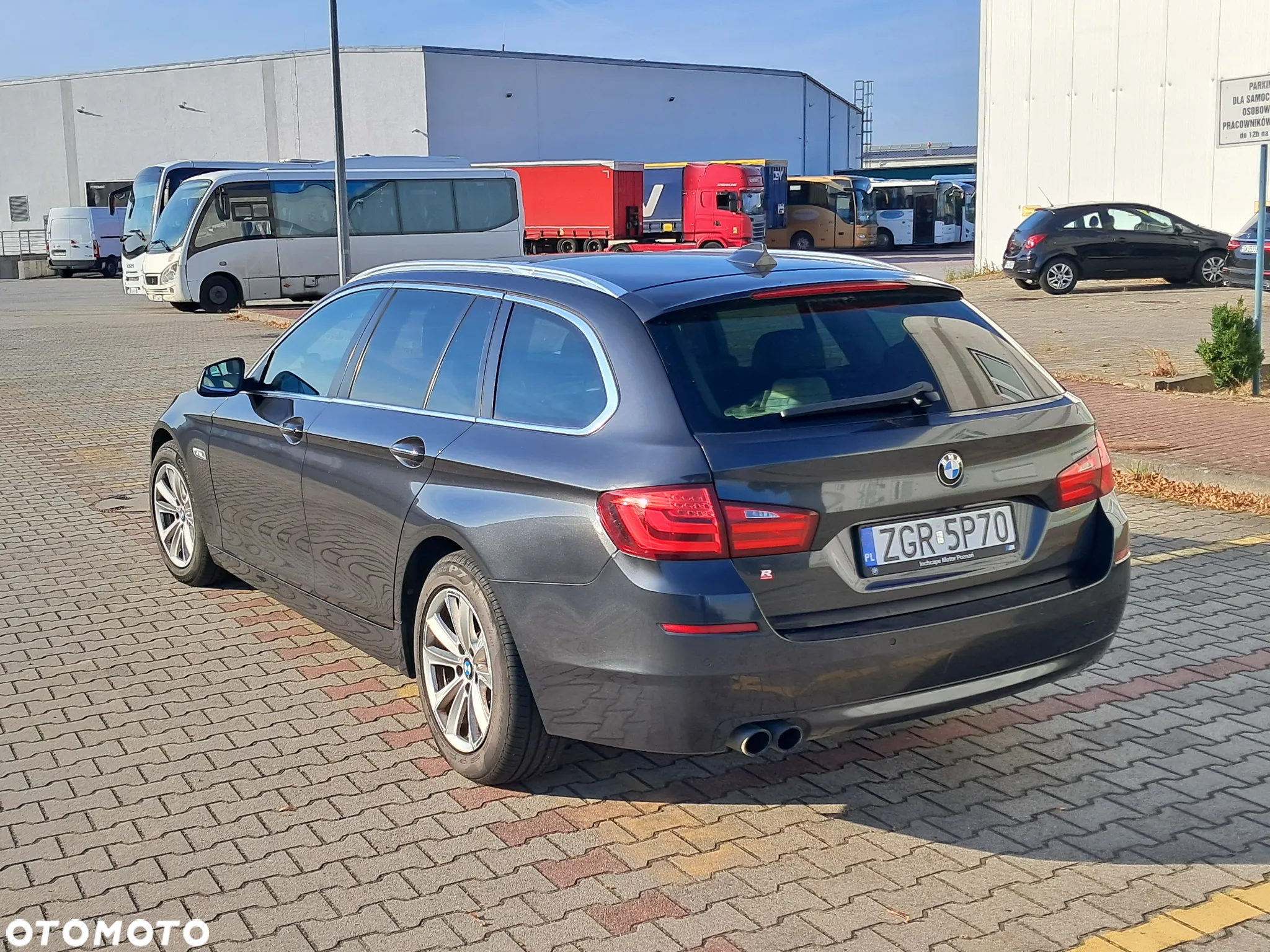 BMW Seria 5 525d xDrive - 3