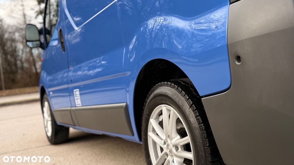 Opel VIVARO - 10