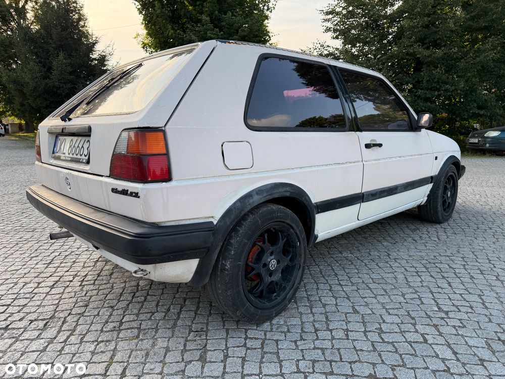Volkswagen Golf 1.3 - 3