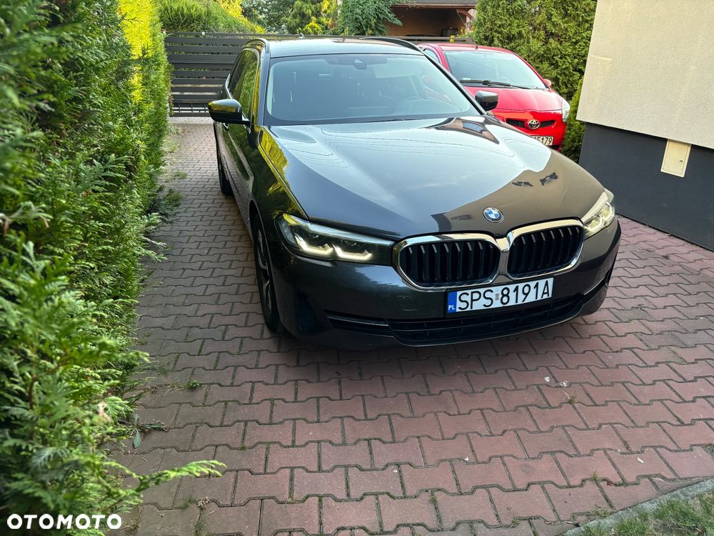 BMW Seria 5 520d mHEV - 10