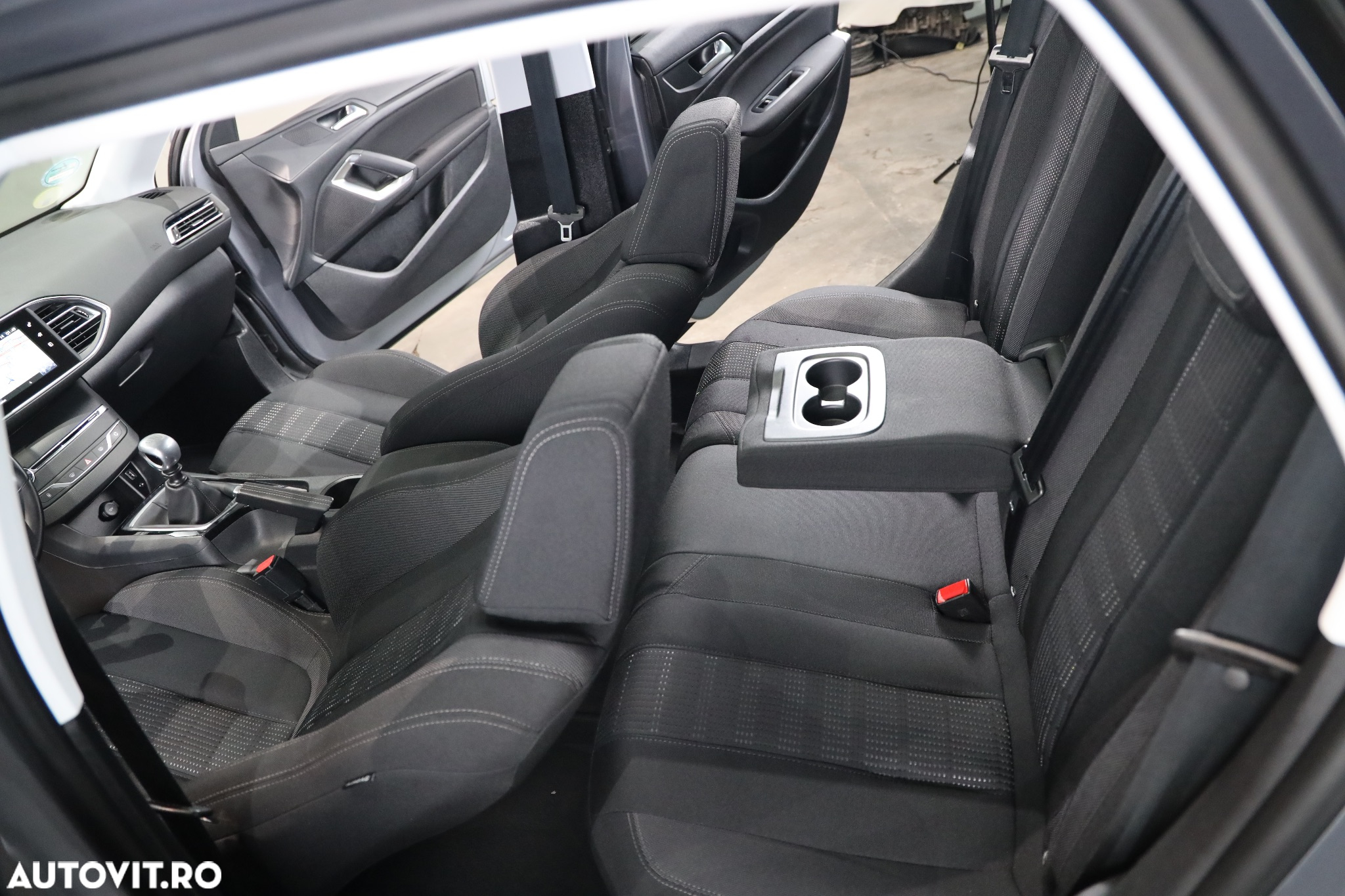 Peugeot 308 BlueHDi FAP 120 Stop & Start Active - 9