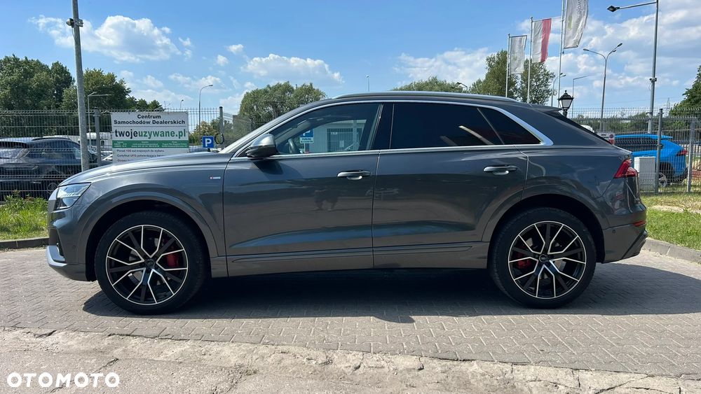 Audi Q8 - 4