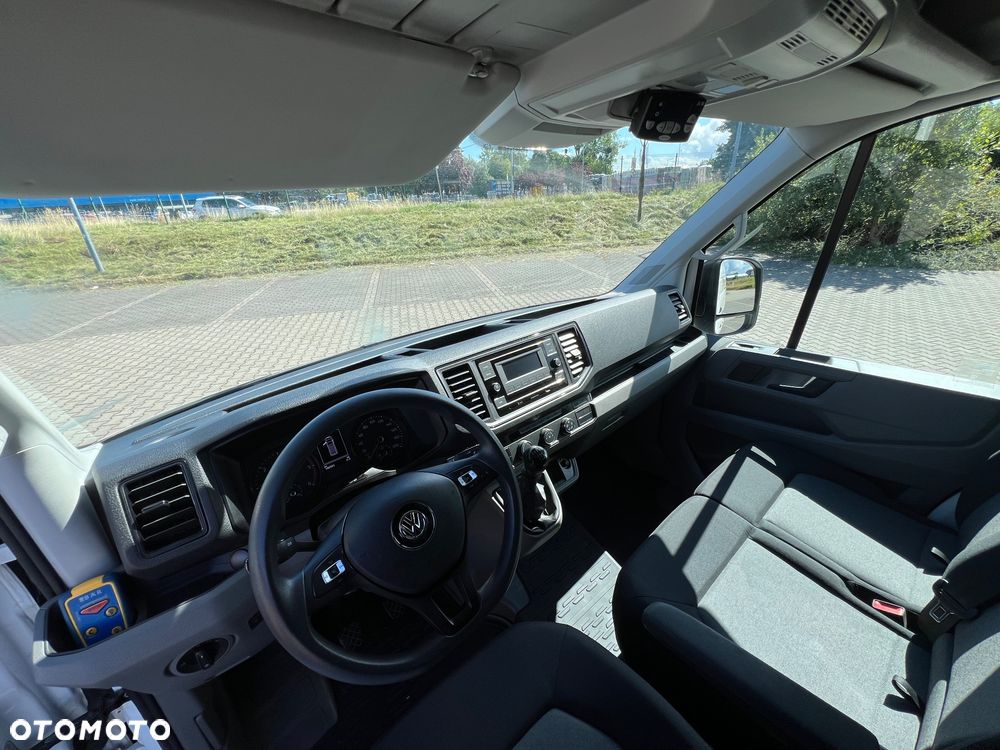 Volkswagen Crafter - 11