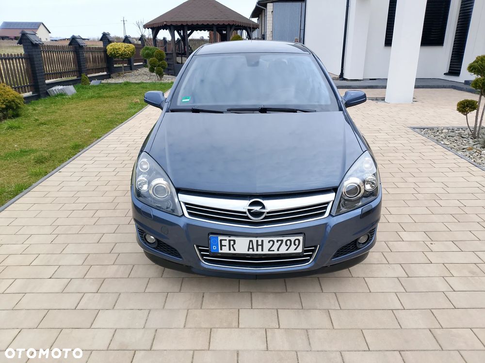 Opel Astra 1.6 Color Edition - 2