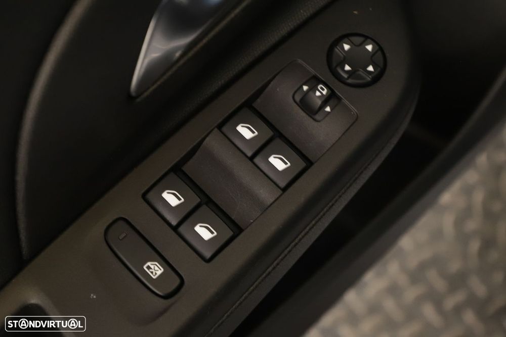 Opel Corsa 1.2 T Elegance - 19