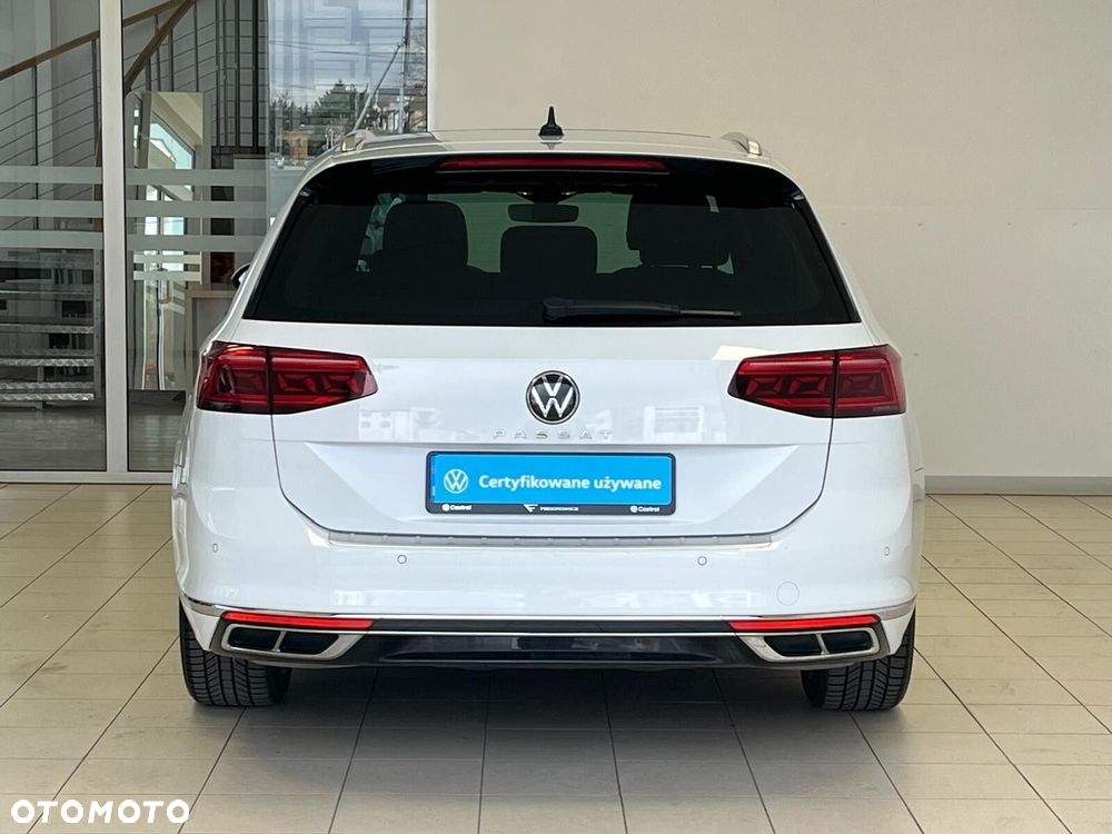 Volkswagen Passat Variant 2.0 TSI Elegance DSG - 6