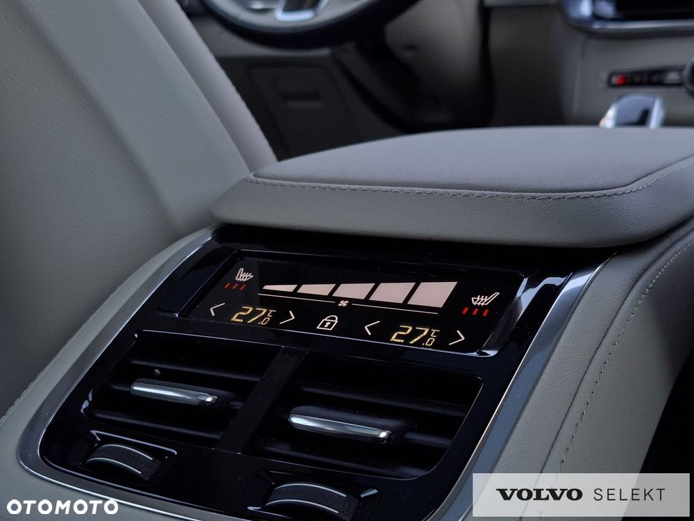 Volvo XC 90 - 29
