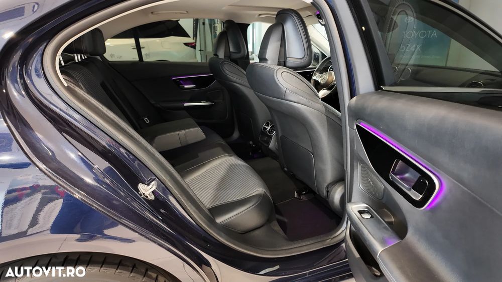 Mercedes-Benz C 200 4Matic 9G-TRONIC Avantgarde - 38