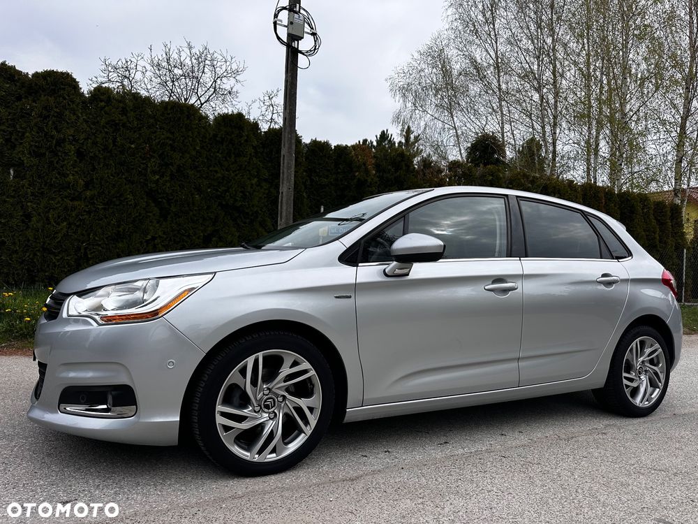 Citroën C4 VTi 120 Exclusive - 10