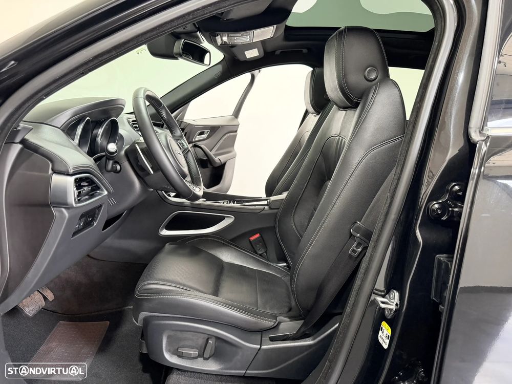 Jaguar F-Pace 2.0 i4D R-Sport Aut. - 37