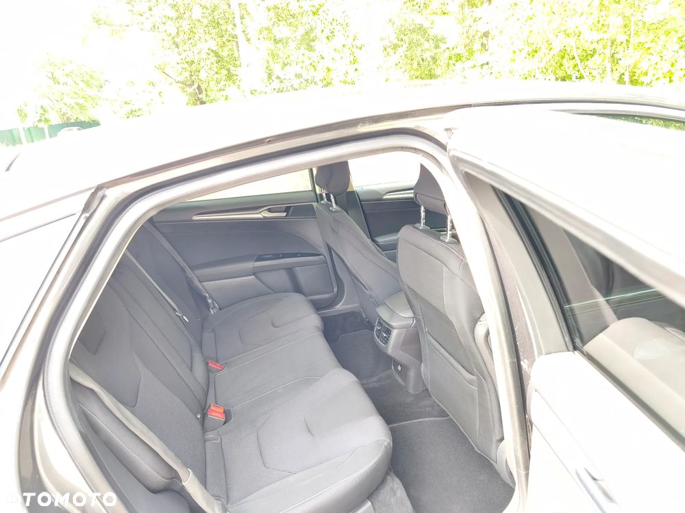 Ford Mondeo 2.0 TDCi STart-Stopp Titanium - 21