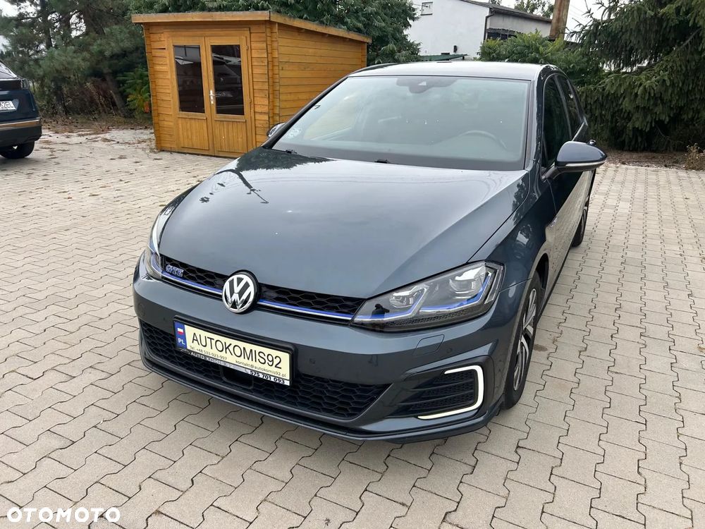 Volkswagen Golf - 15