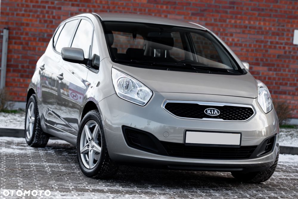 Kia Venga 1.4 CVVT Titanium Collection - 6
