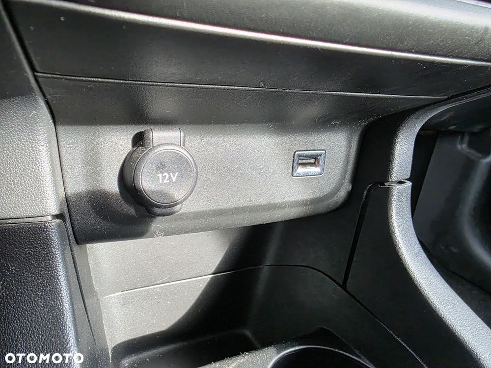 Citroën C3 BlueHDi 100 S&S FEEL - 19